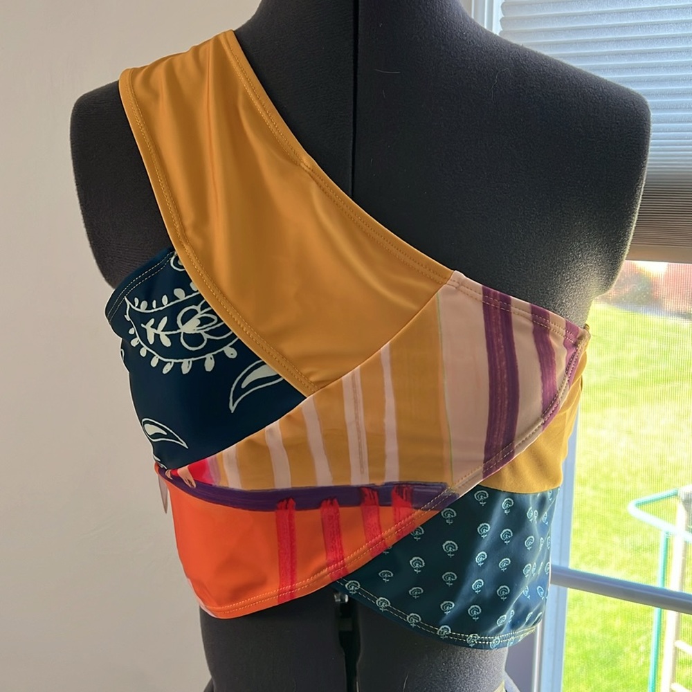 Nani Swim "Santiago" Patchwork Crop One Shoulder Top - Size xl